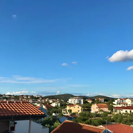 Veronika, Murter Πανσιόν