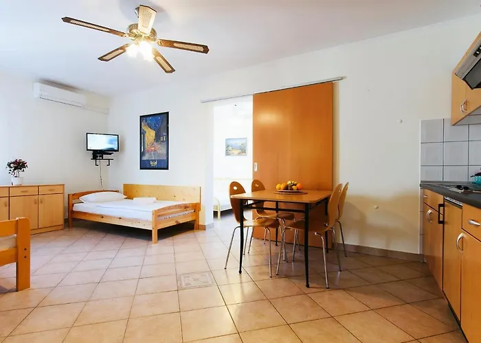 Veronika, Murter Casa de hóspedes 3*